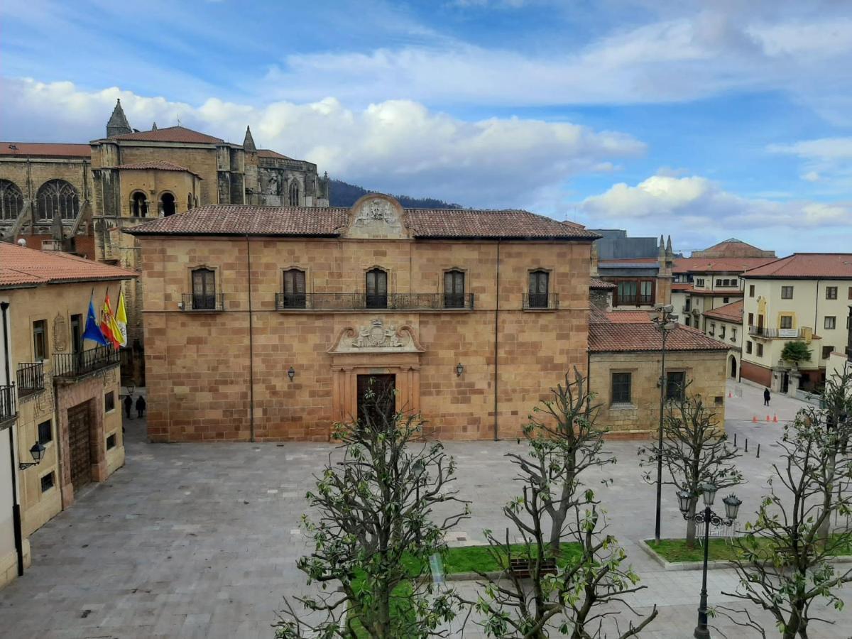Apartamento Wamba - La Catedral Oviedo Zewnętrze zdjęcie