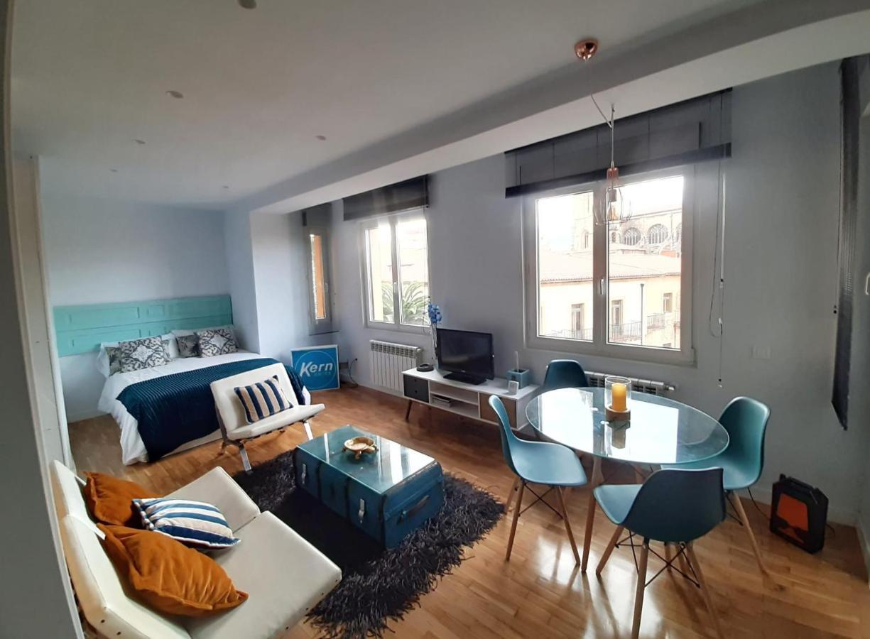 Apartamento Wamba - La Catedral Oviedo Zewnętrze zdjęcie