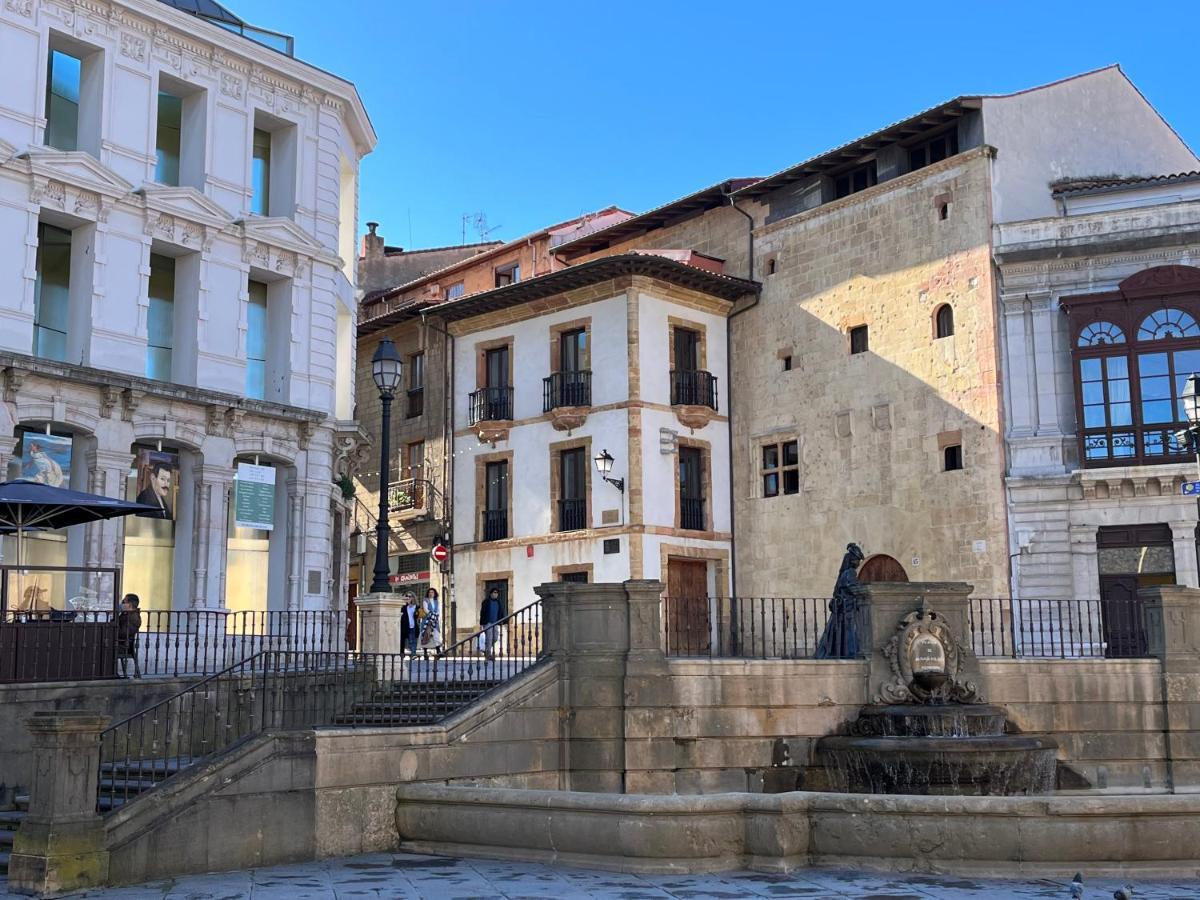 Apartamento Wamba - La Catedral Oviedo Zewnętrze zdjęcie